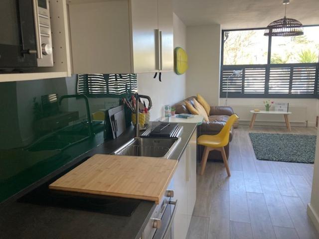 The Salt Box- Lovely Refurbished Annexe, Free Parking, Walk To Porth Beach. Saint Columb Minor Εξωτερικό φωτογραφία