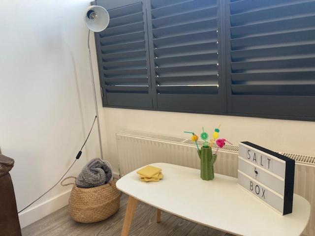 The Salt Box- Lovely Refurbished Annexe, Free Parking, Walk To Porth Beach. Saint Columb Minor Εξωτερικό φωτογραφία